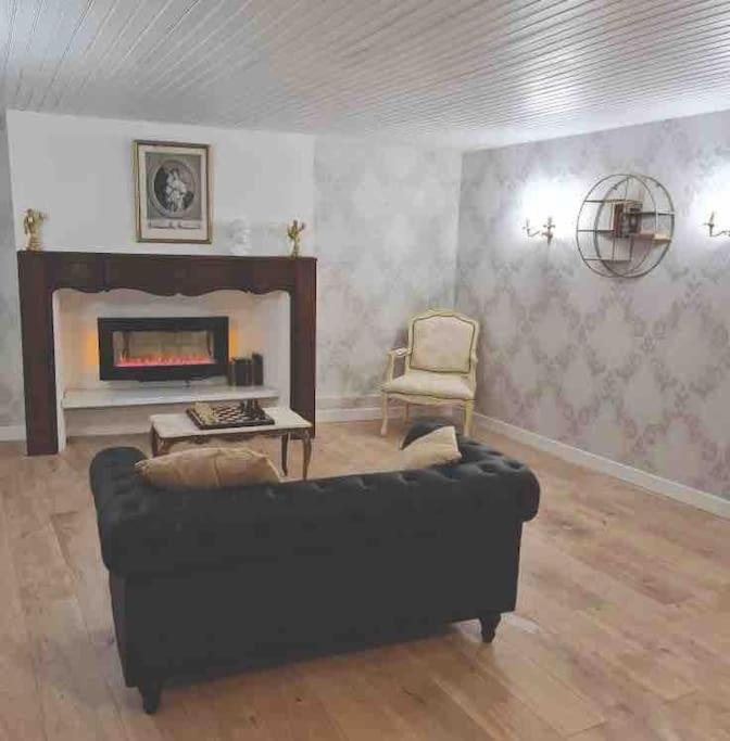 Le « Saint-Just » Apartment Родез Екстериор снимка