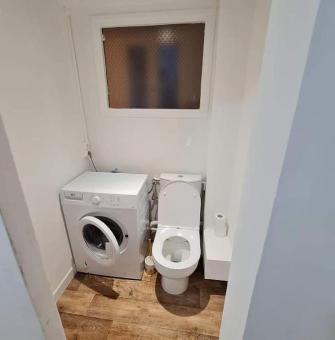 Le « Saint-Just » Apartment Родез Екстериор снимка
